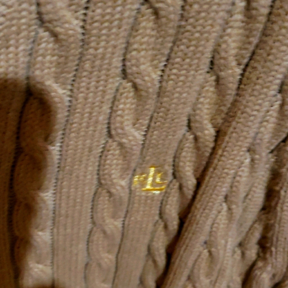 Sweater - Picture 3 of 4